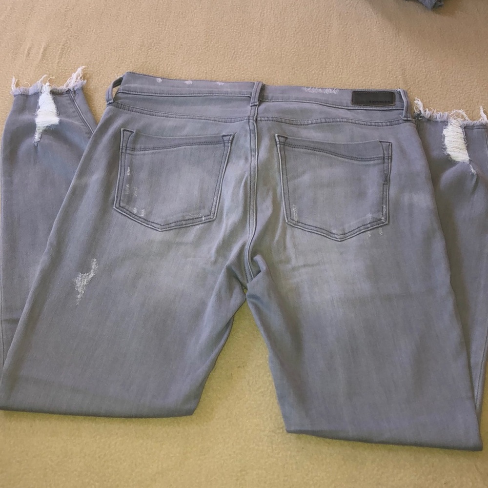 EXPRESS Gray Ripped Jeans - Picture 2 of 4